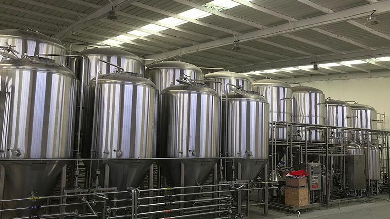 砚山德州八樽精酿啤酒厂